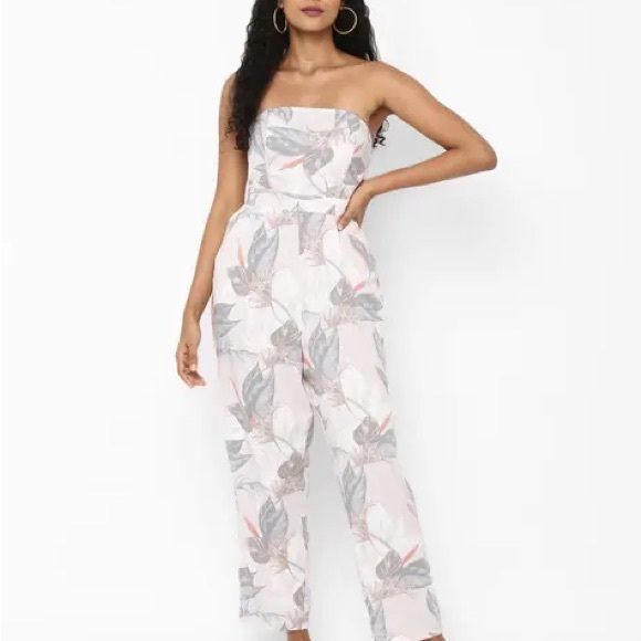 American Eagle Outfitters White Floral Strapless Jumpsuit. Size XS - Picture 1 of 7